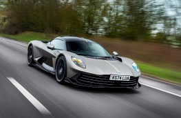 Aston Martin Valhalla, 2025, front